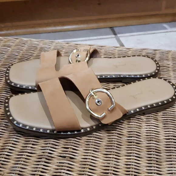 Mila Paoli Sandals Leather Stud Size 8 - Picture 2 of 6